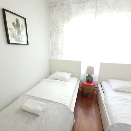 빌라 Uroczy Dom Na Ladnym Podwarszawskim Osiedlu Michałowice